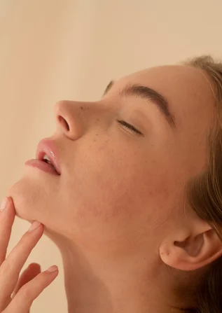 Best Double Chin treatment in Surat
